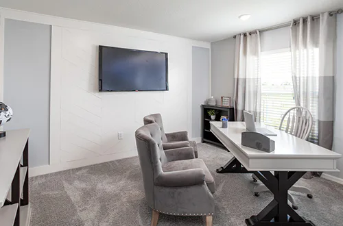 Serendipity den as home office