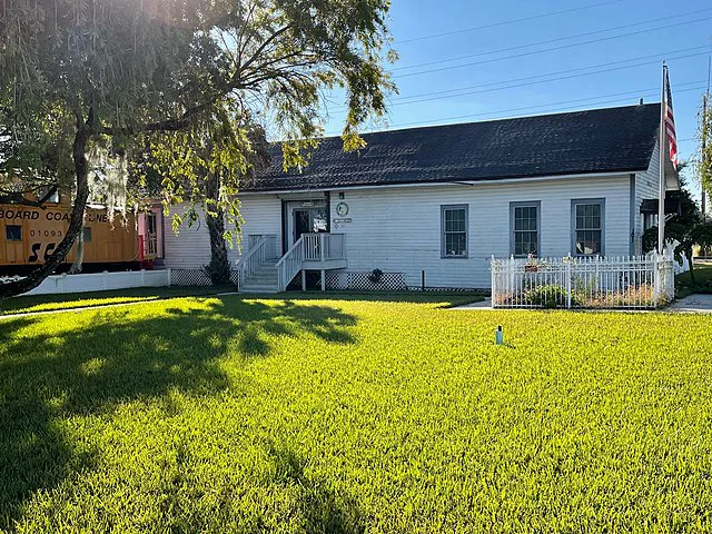 Mulberry, FL Train Depot
