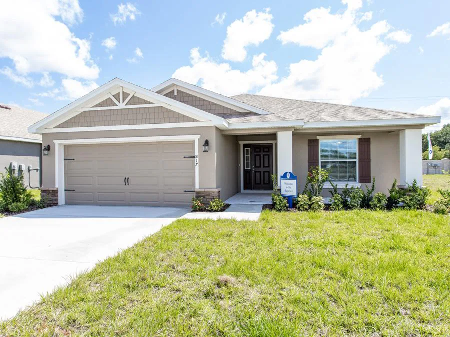 Raychel model home in St. Cloud, FL