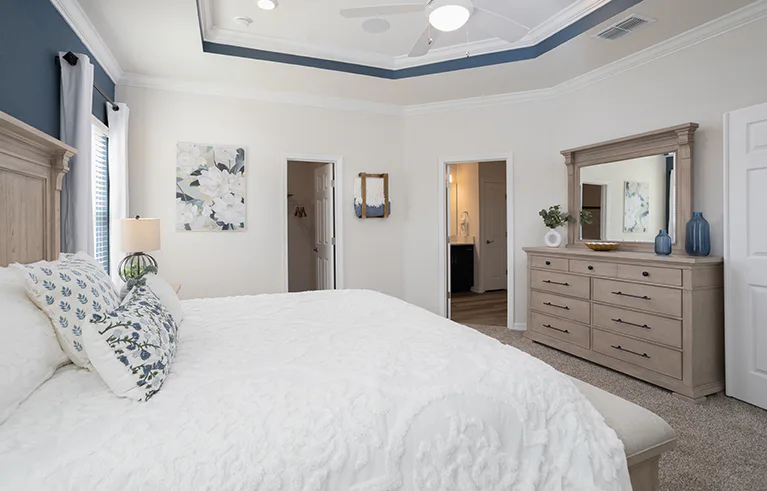 Spacious owner's suite in the Shelby, a Florida new home plan by Highland Homes