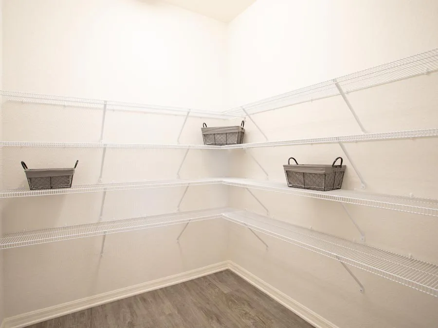 Room Shelby - Pantry Page