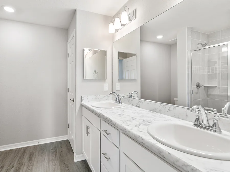 Room Amaryllis - Owner's Bath Page