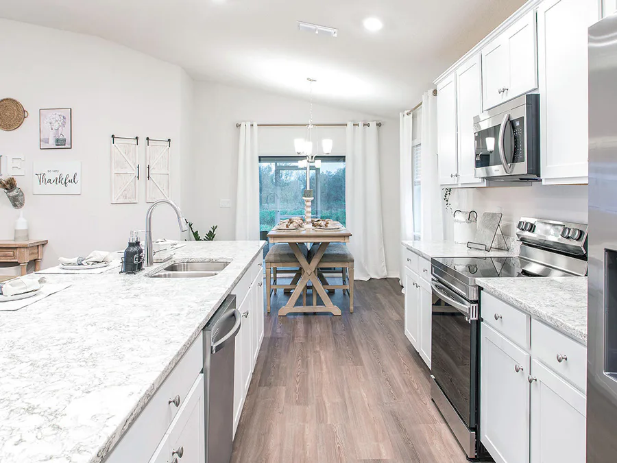 Room Parker - Kitchen Page