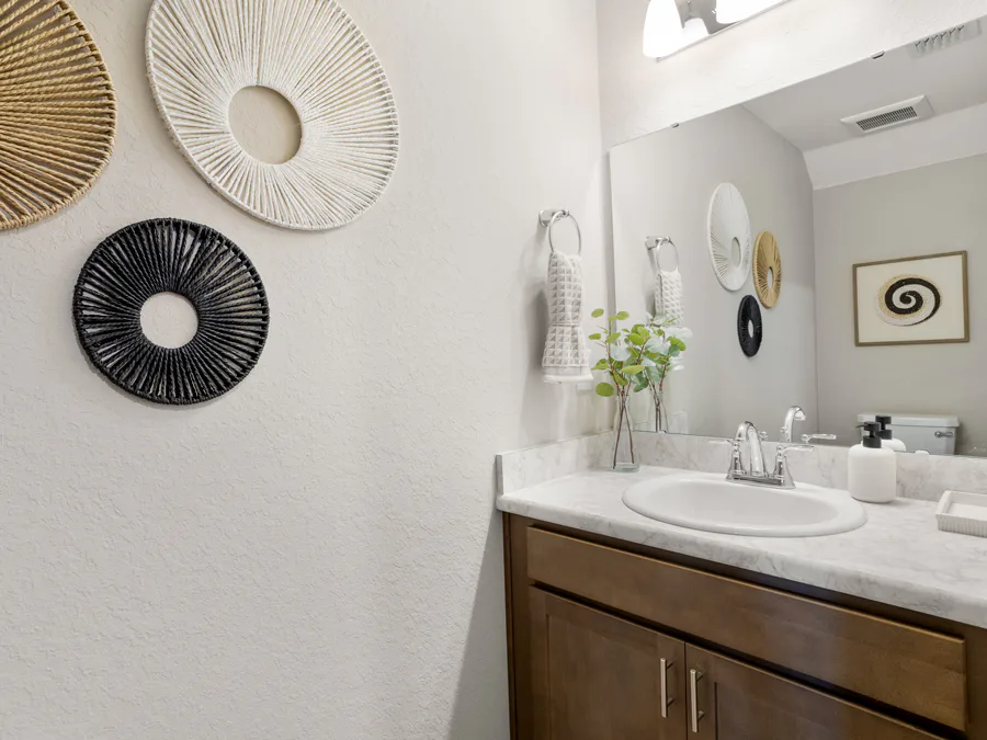 Room Isla- Powder Room Page