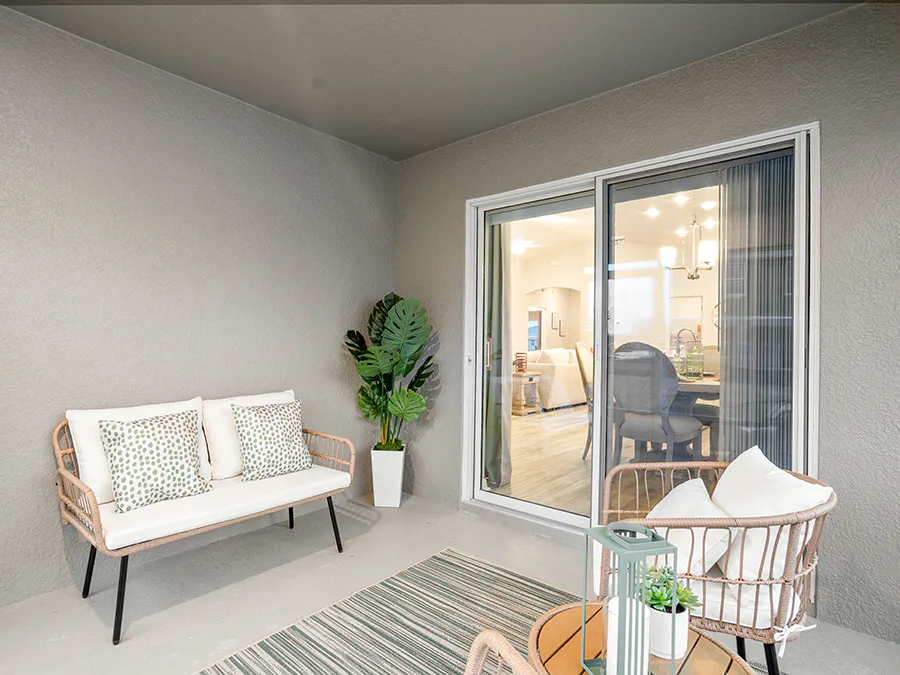Room Parker - Lanai Page