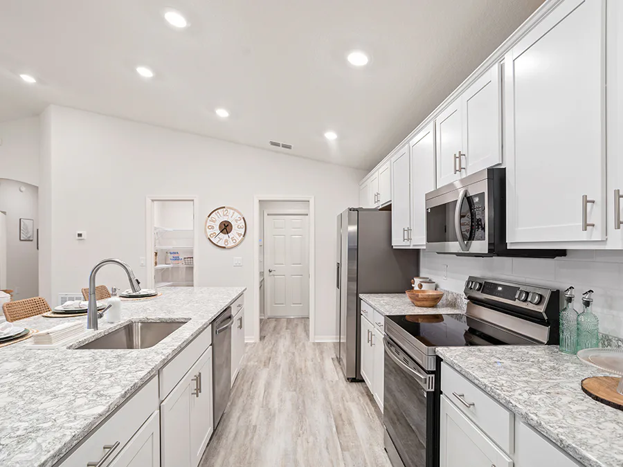 Room Parker - Kitchen Page