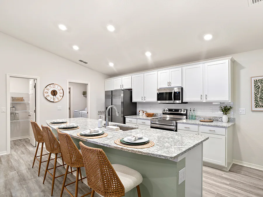 Room Parker - Kitchen Page