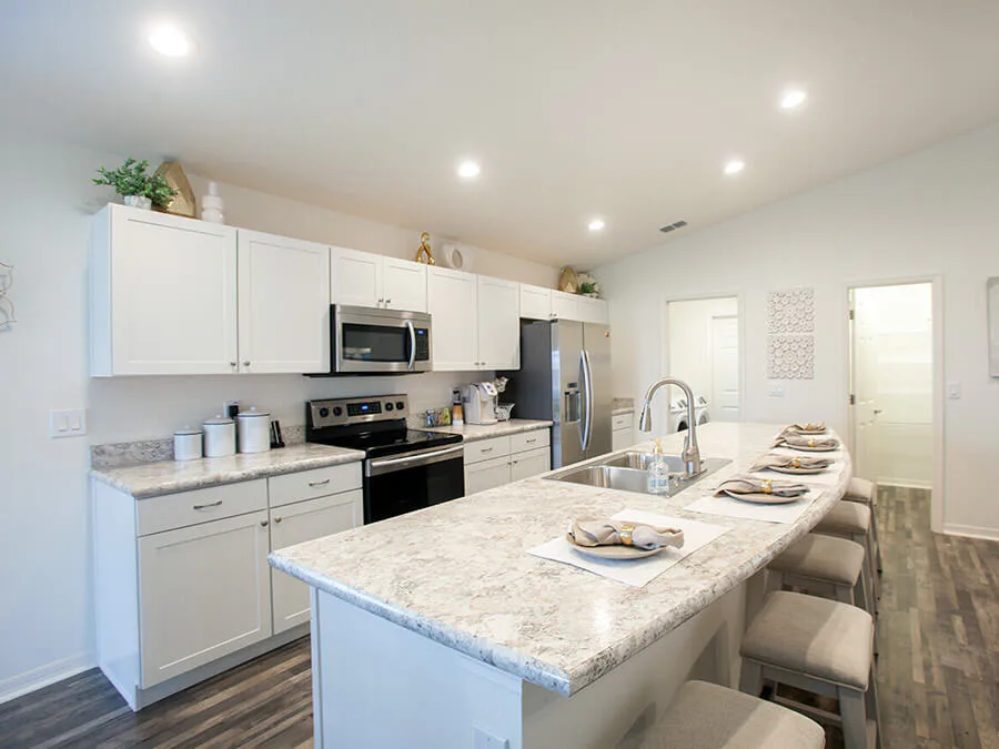 Room Parker - Kitchen Page