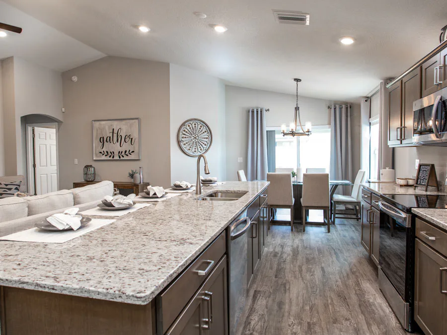 Room Parker - Kitchen Page