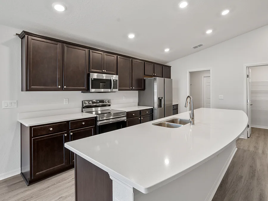 Room Remy-Kitchen Page