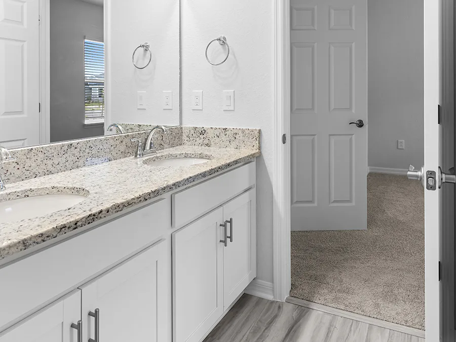 Room Shelby - Jack-and-Jill Bath Page