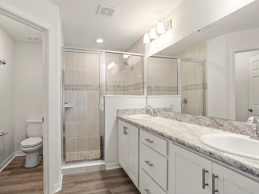 Room Peyton - Owner's Bath Page