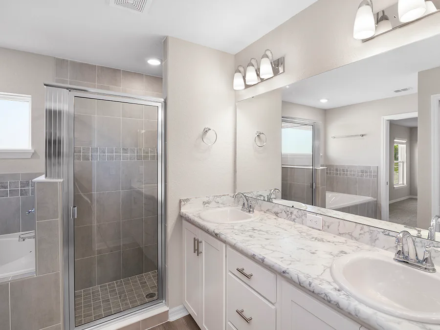 Room Parker - Owner's Bath Page