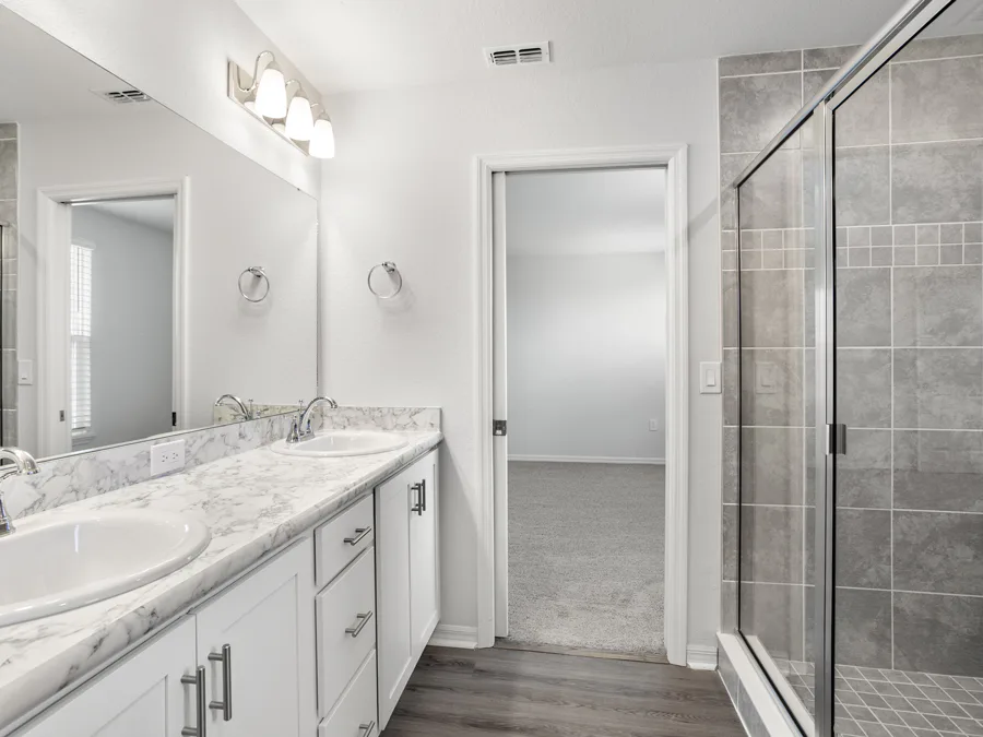 Room Seabrooke II - Owner's Bath Page