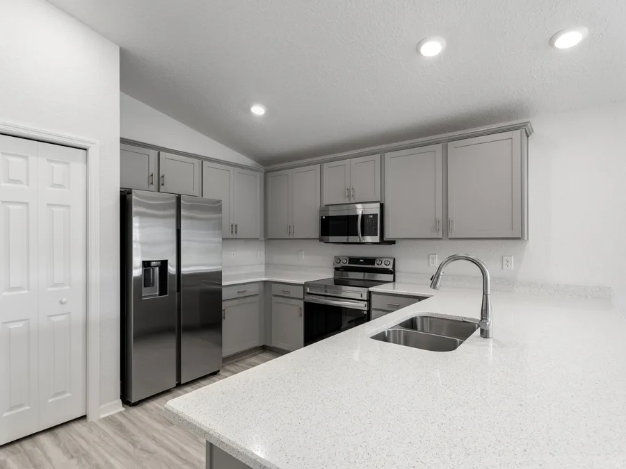 Room Amaryllis-Kitchen Page