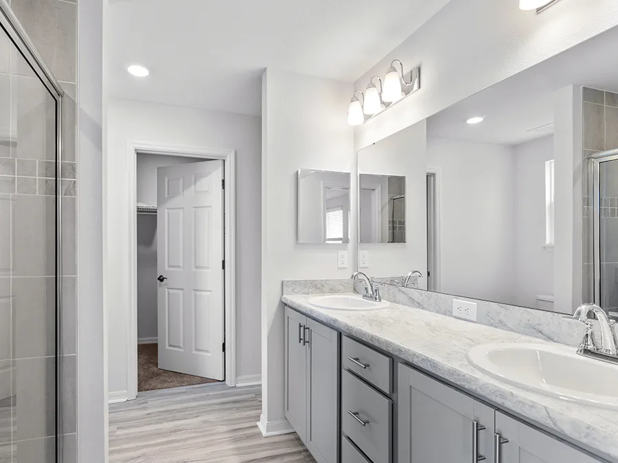 Room Seabrooke II - Owner's Bath Page