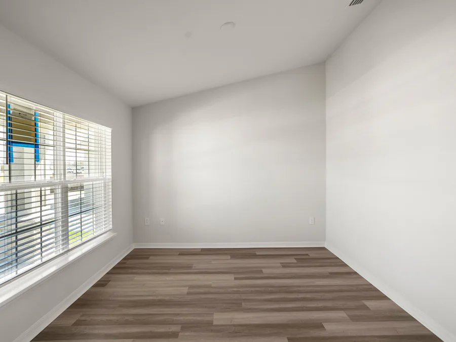 Room Ryleigh - Den Page