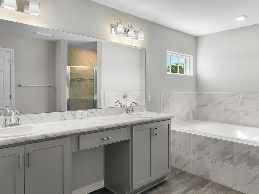 Room Ryleigh - Owner's Bath Page