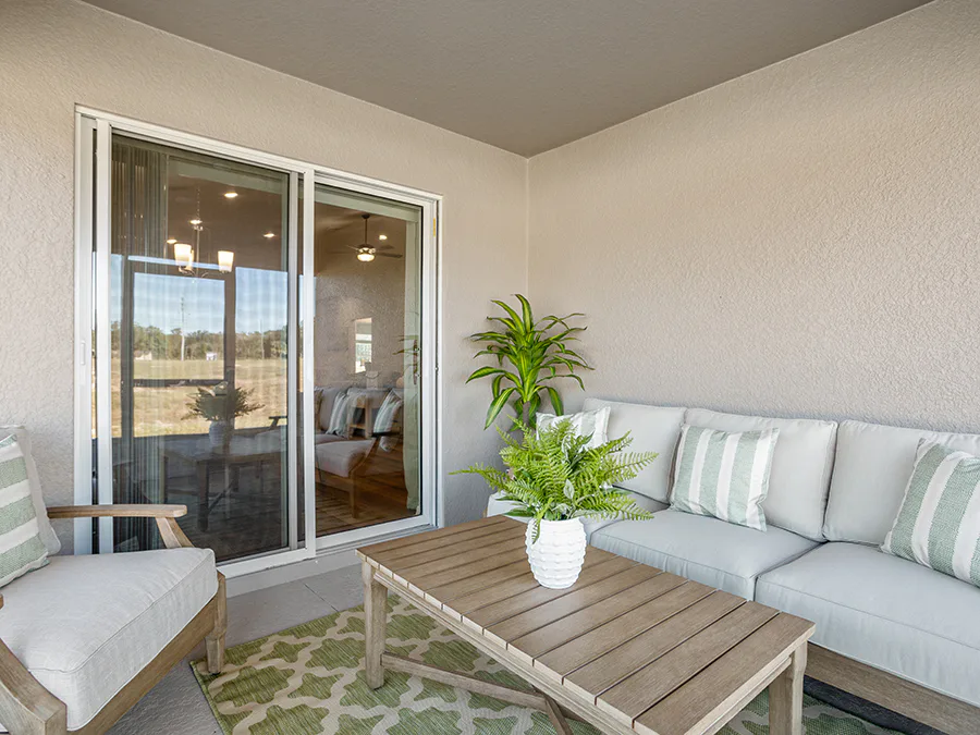 Room Parker - Lanai Page