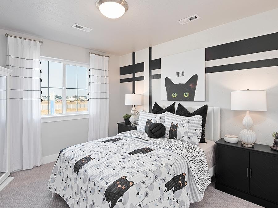 Ridglines at Prescott Ridge by Hubble Homes