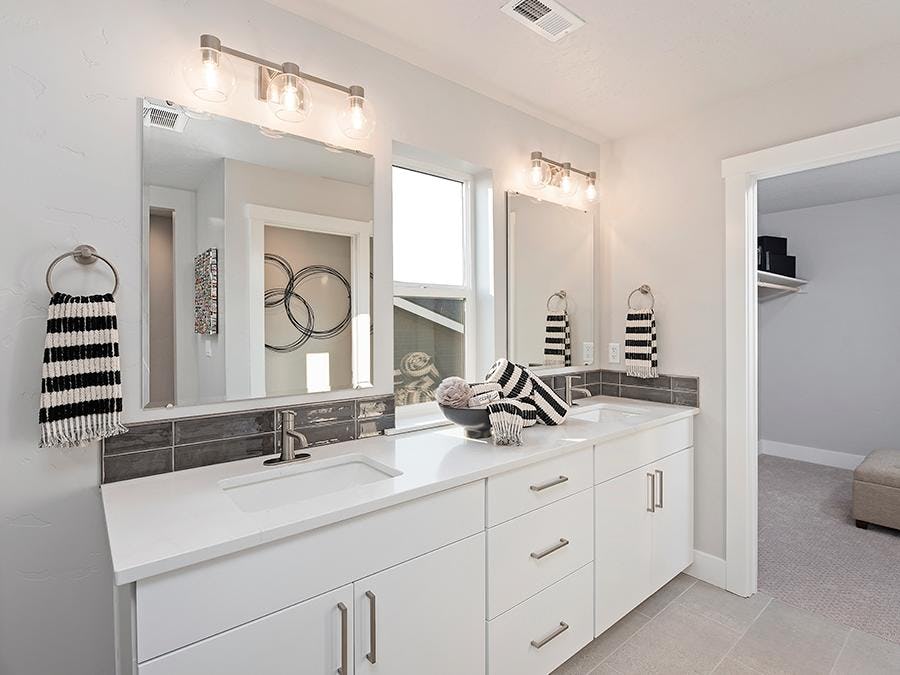 Ridglines at Prescott Ridge by Hubble Homes