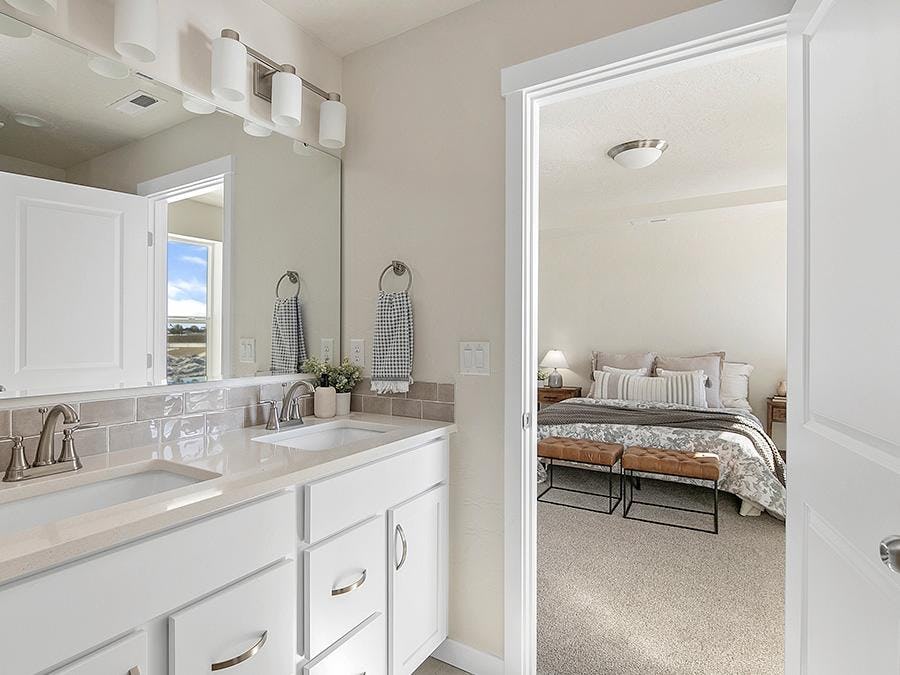 Adams Ridge by Hubble Homes