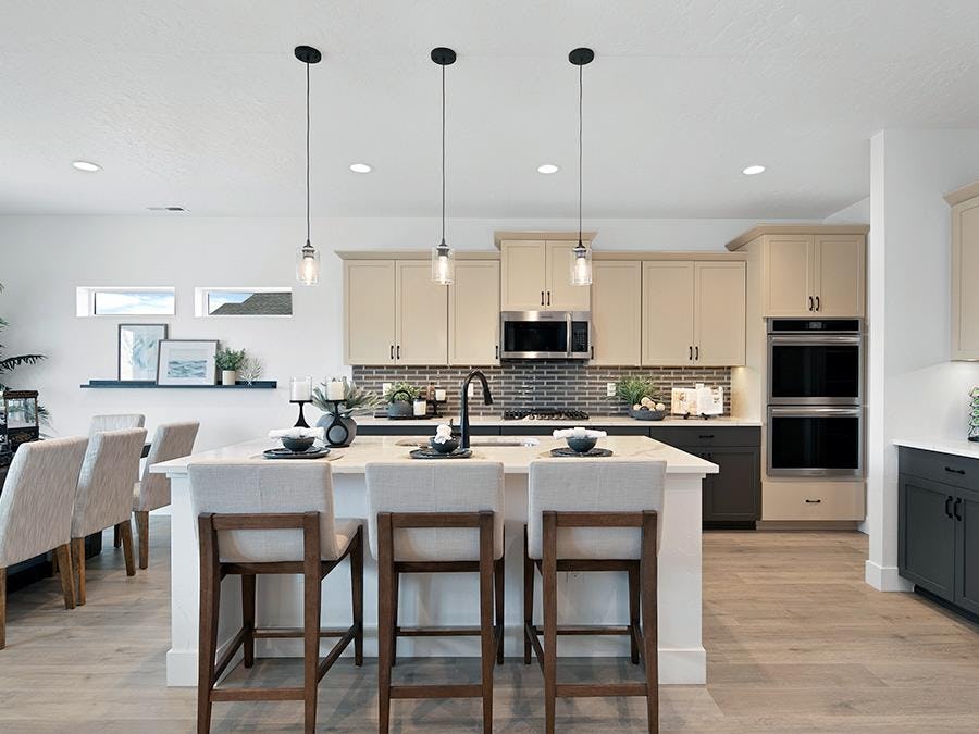 Adams Ridge by Hubble Homes