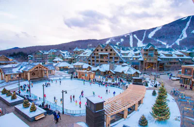 Vermont-Lodge-at-Spruce-Peak-Signature--44-.jpg