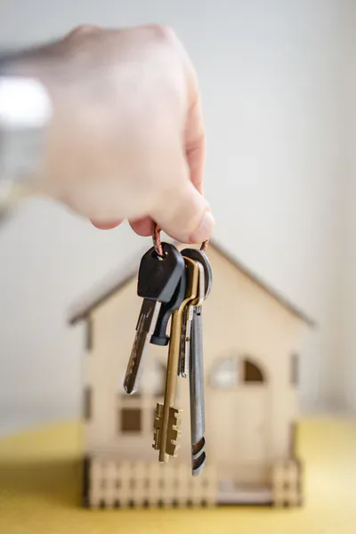 Home Hunting: When Should I Start Looking For a House?