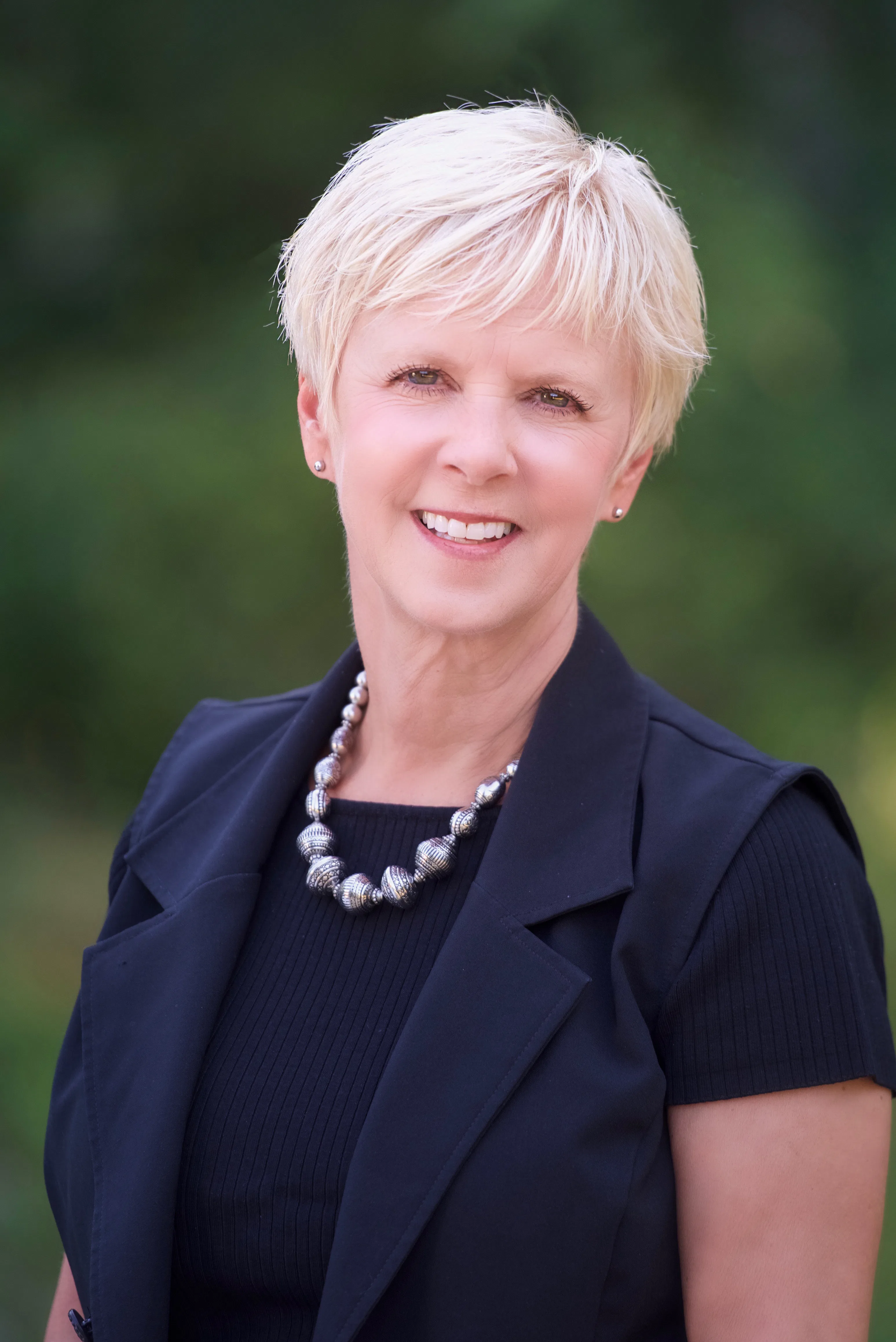 Kathryn Ahlin